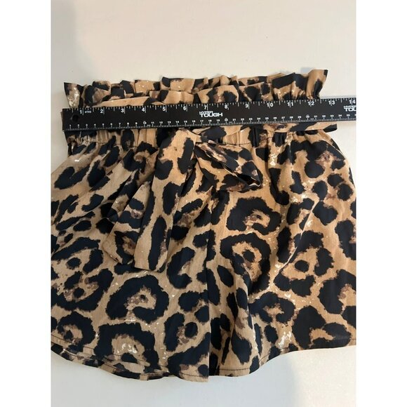 Women Shein Sz Small Leopard Animal Print Paper Bag Shorts with Belt - Picture 5 of 6